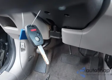 2012 Honda Cr-V Lx z USA, uszkodzony, nr VIN 5J6RM4H35CL076232